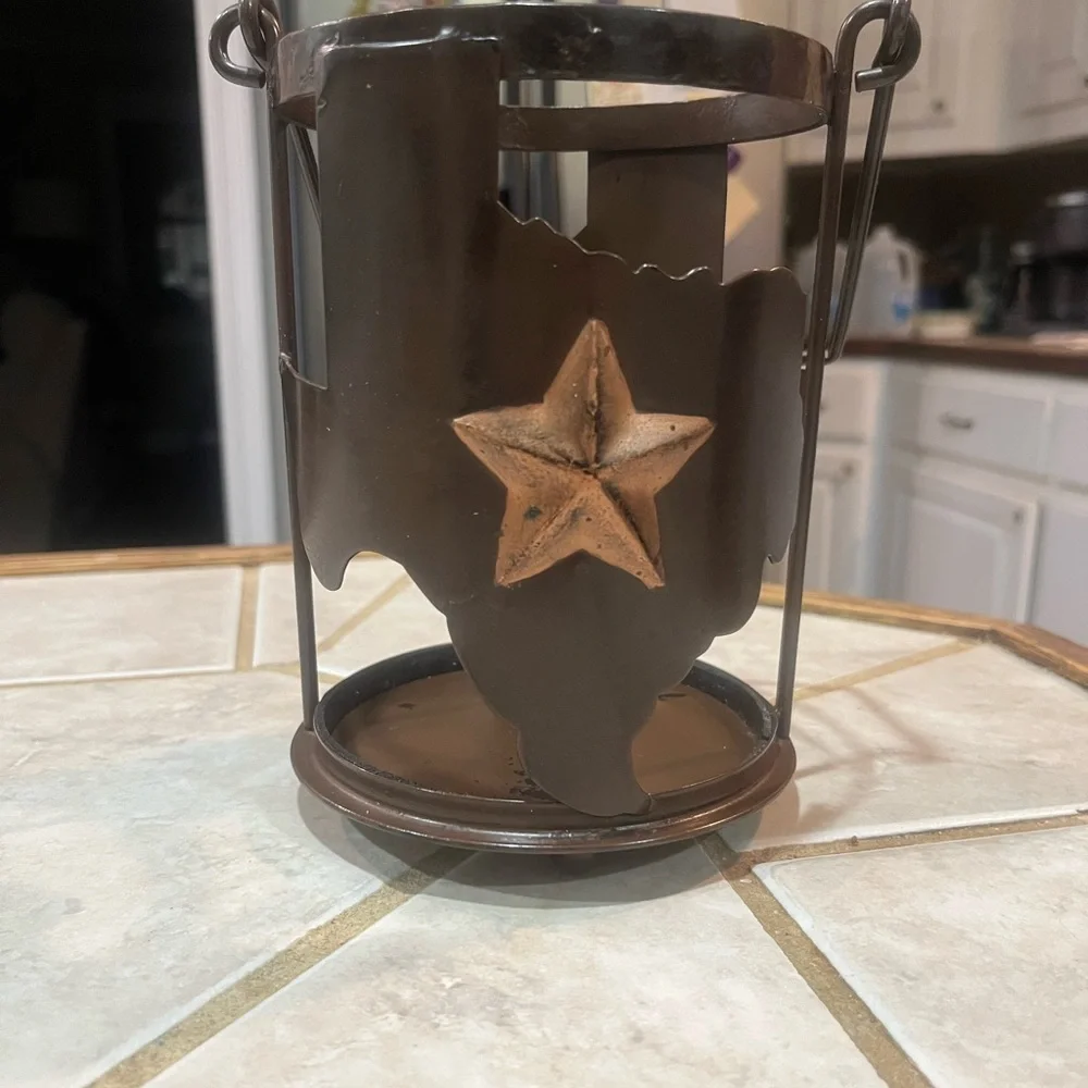 Rustic Brown Metal Star Pillar Candle Holder